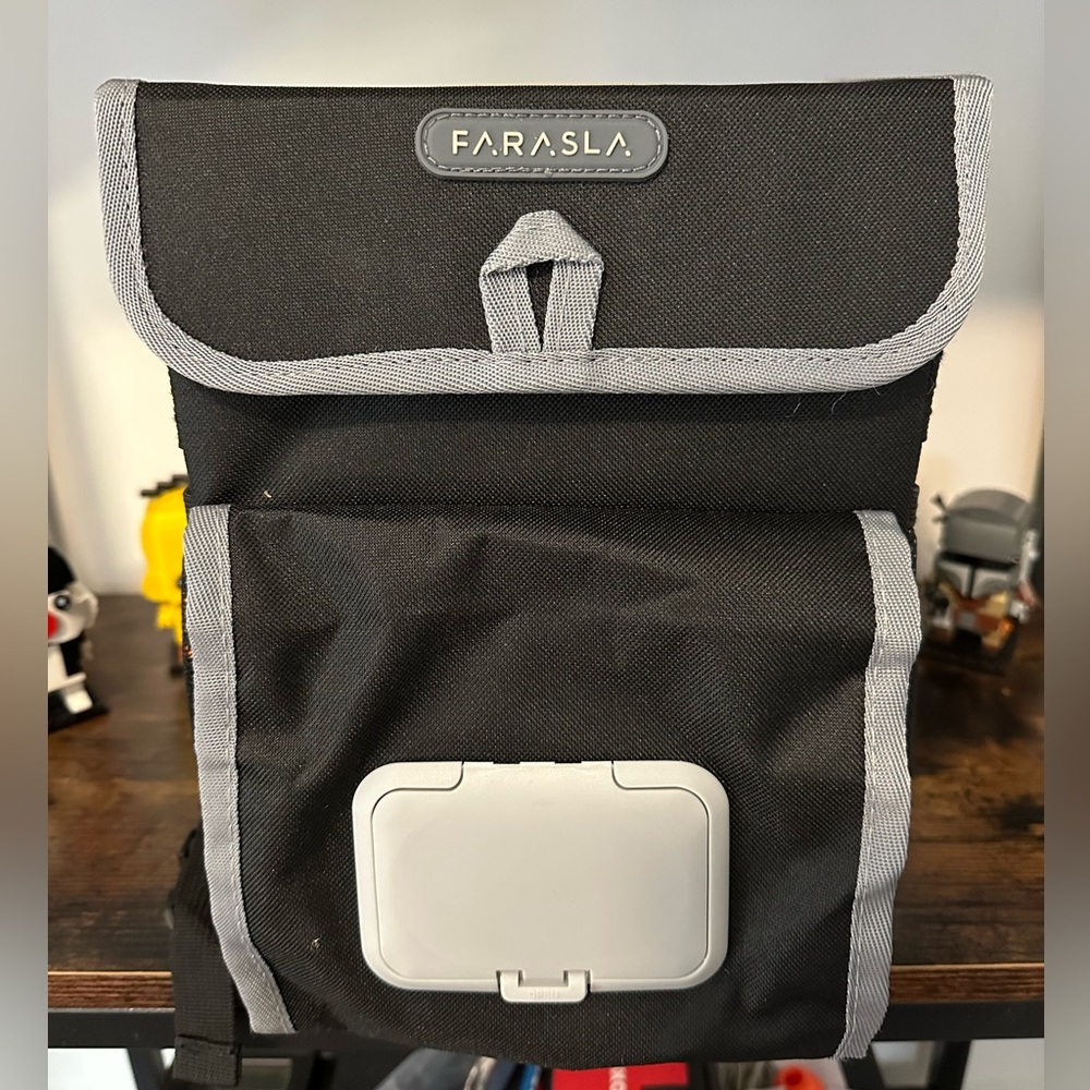 FREE W/PURCHASE Car Trash Can
